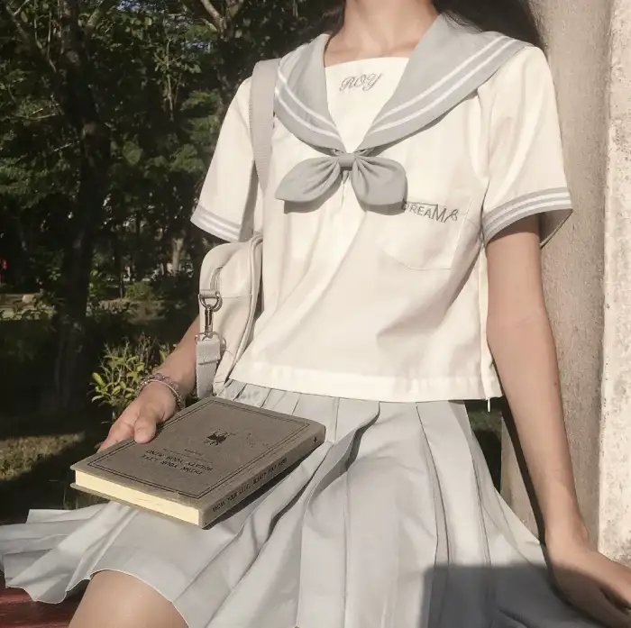 面具之后